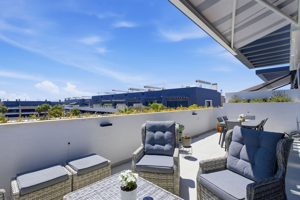3 Bed Penthouse in Playa Flamenca