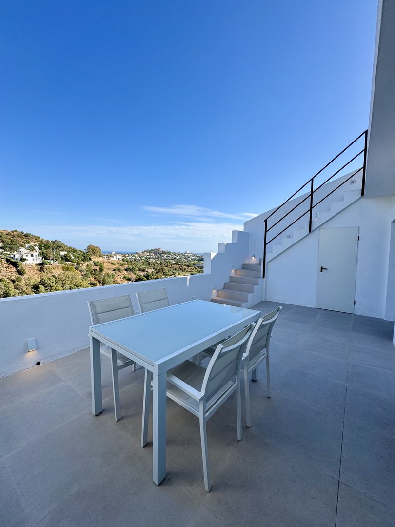 3 Bed Penthouse in La Quinta