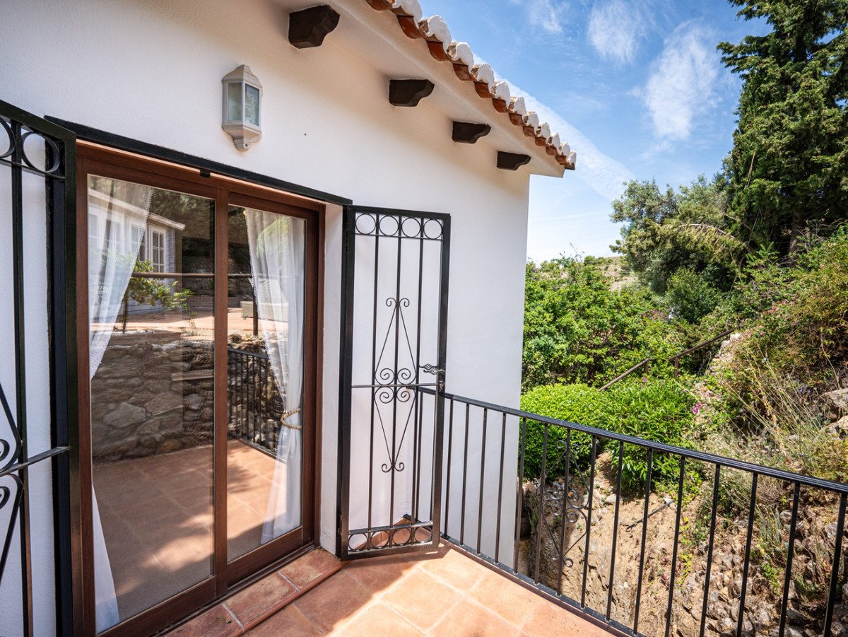 4 Bed Detached Villa in Mijas