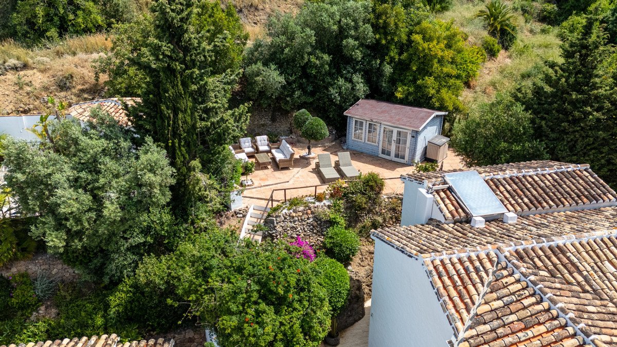 4 Bed Detached Villa in Mijas