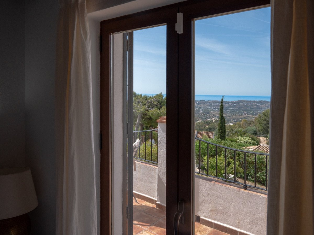4 Bed Detached Villa in Mijas