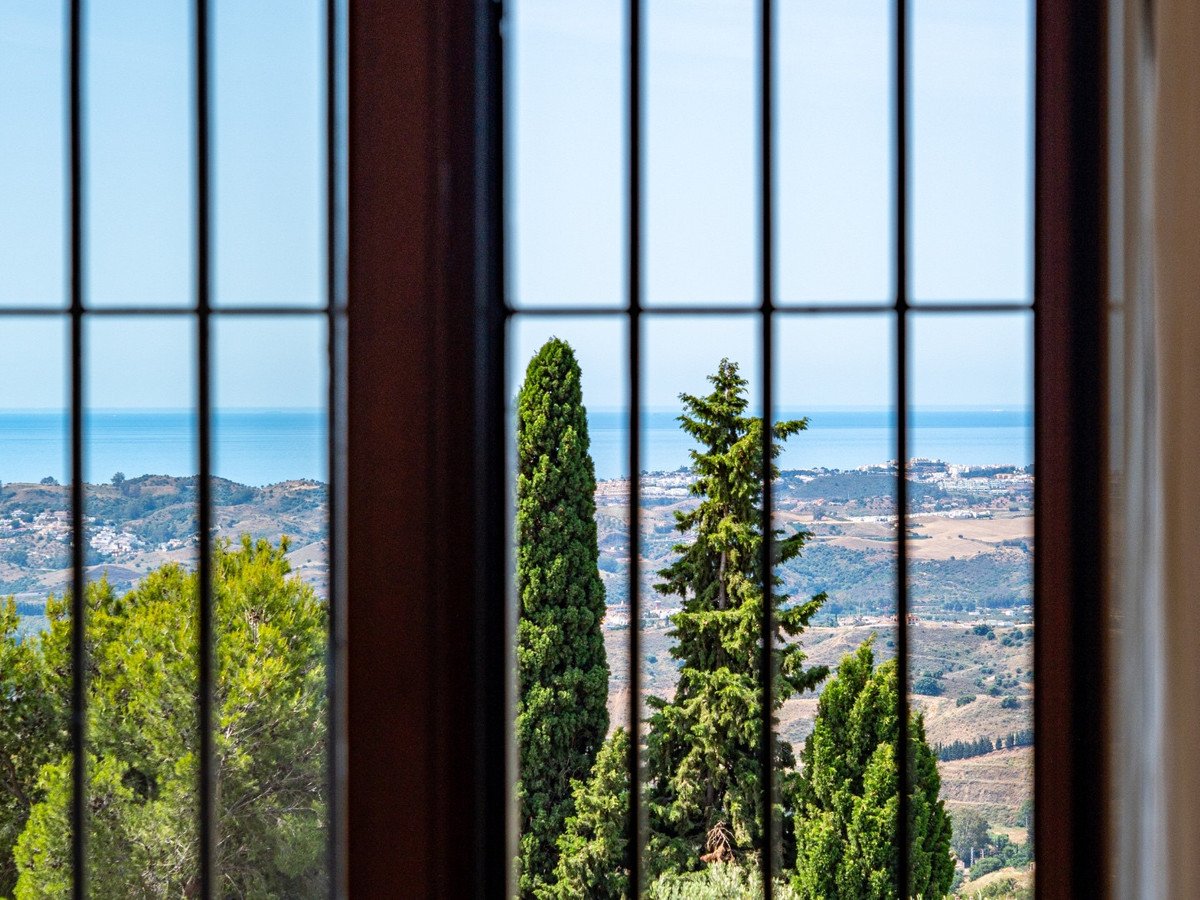 4 Bed Detached Villa in Mijas