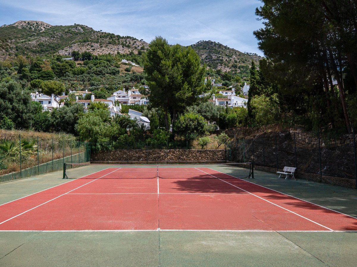 4 Bed Detached Villa in Mijas