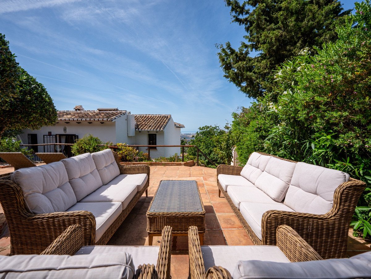 4 Bed Detached Villa in Mijas