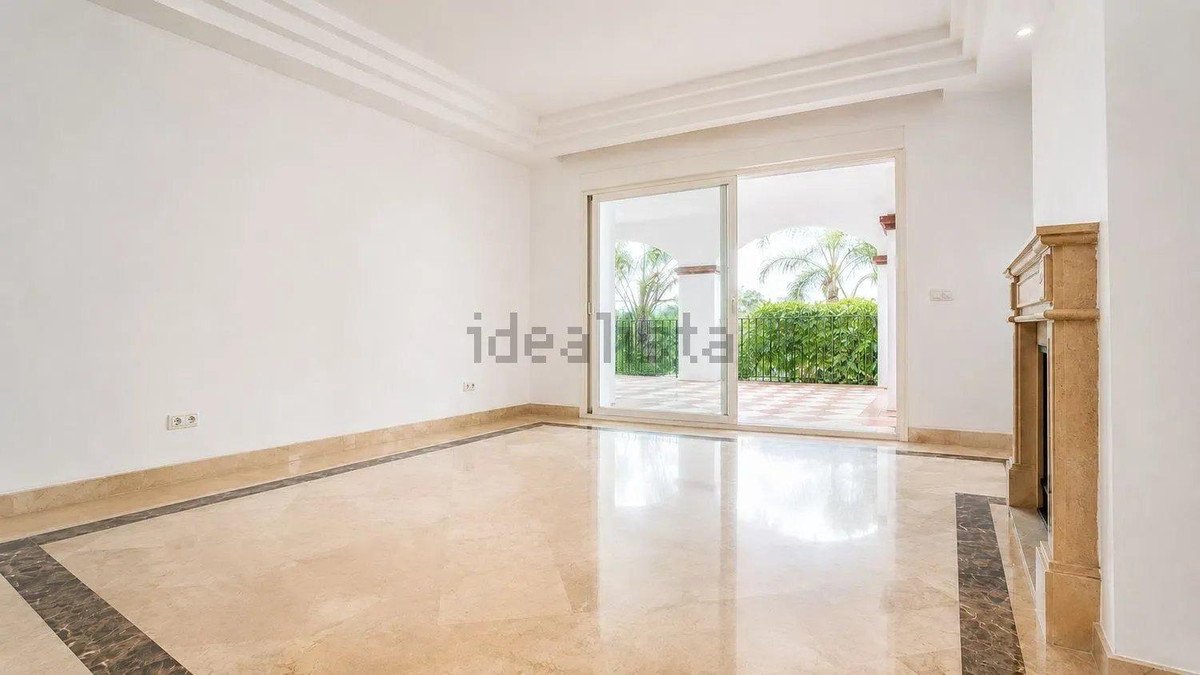 3 Bed Ground Floor Apartment in Nagüeles