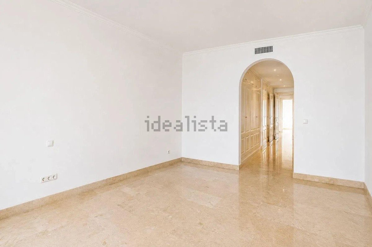 3 Bed Ground Floor Apartment in Nagüeles
