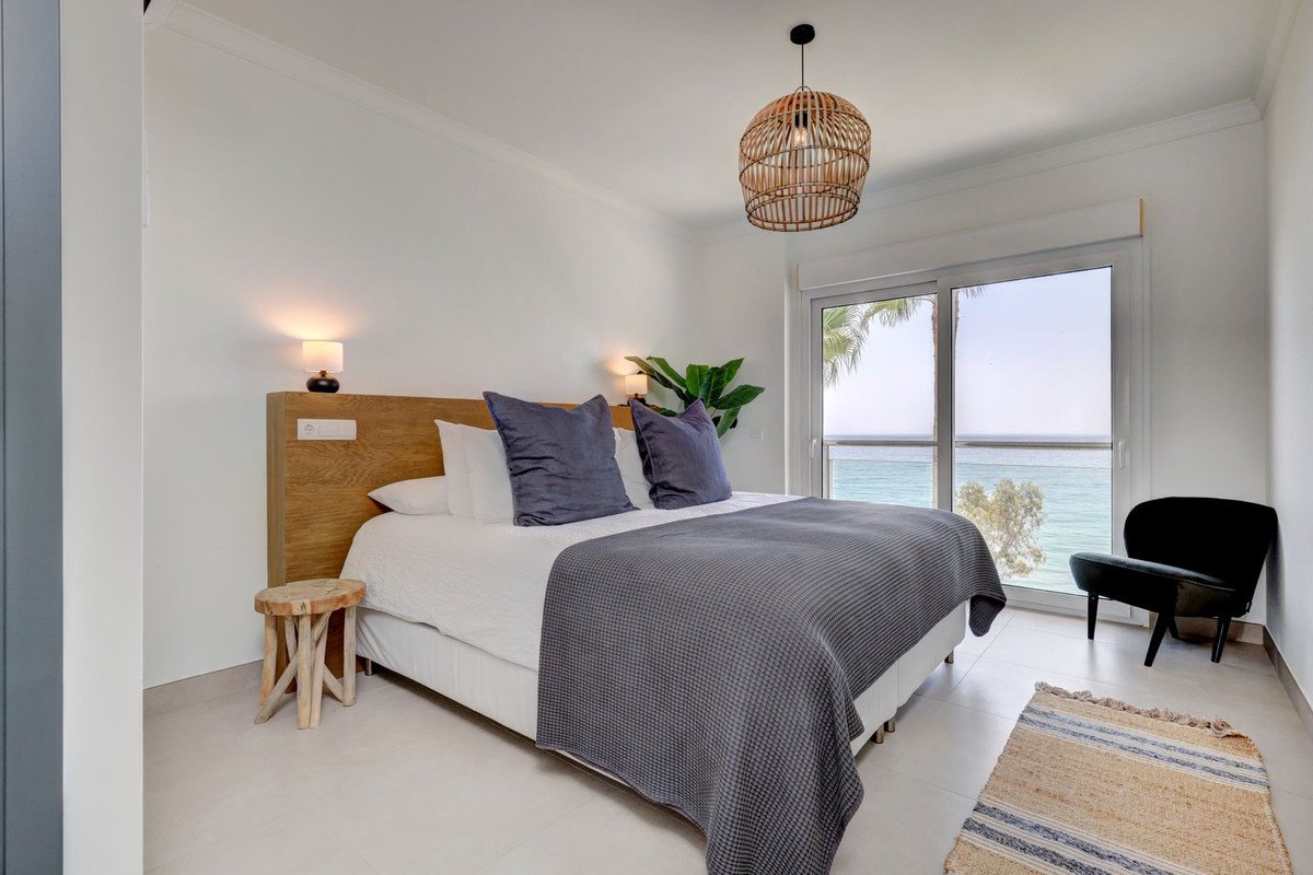 2 Bed Penthouse in Estepona