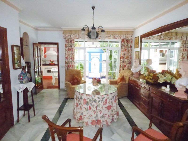 6 Bed Townhouse in Marbella