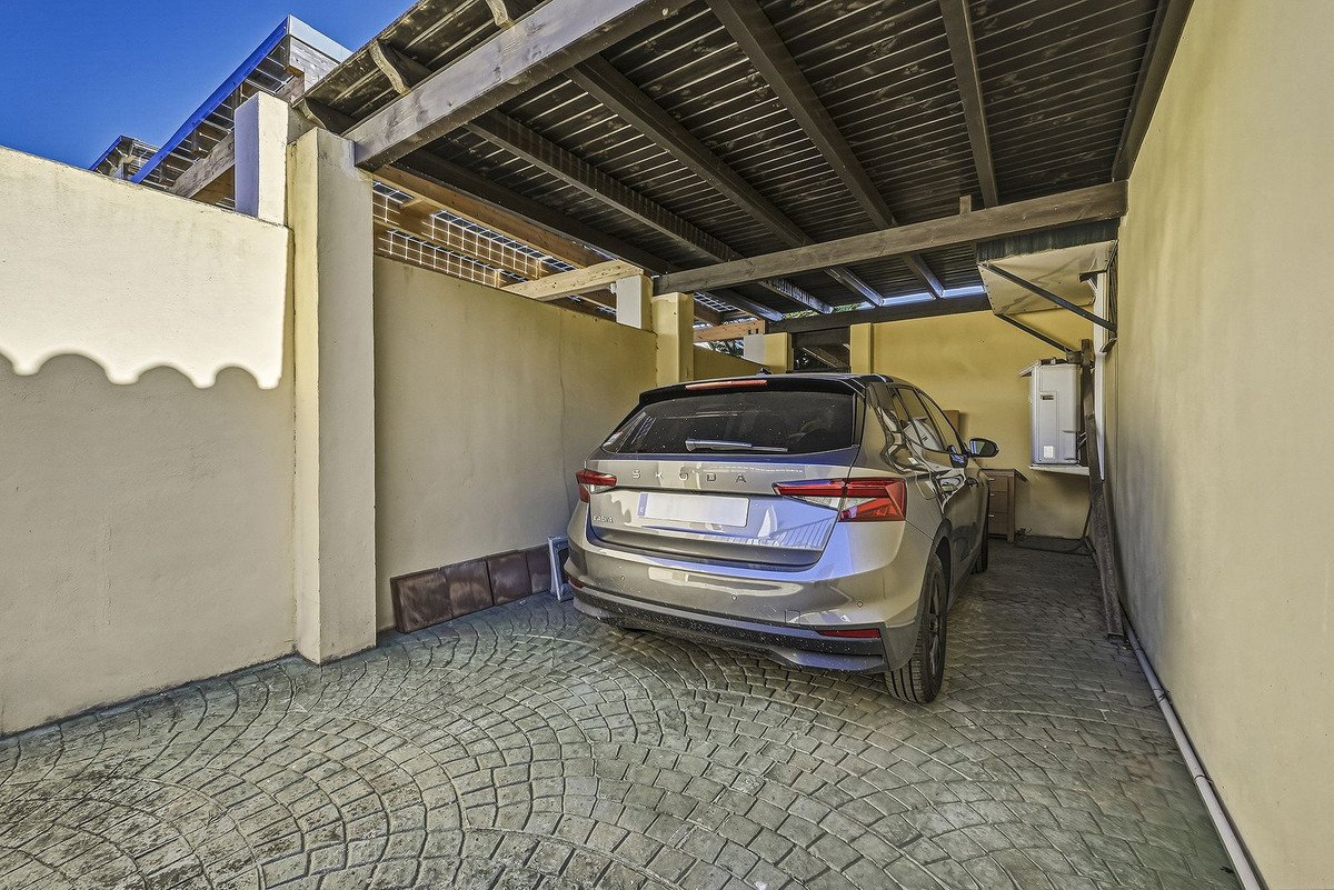 3 Bed Detached Villa in Bahía de Marbella