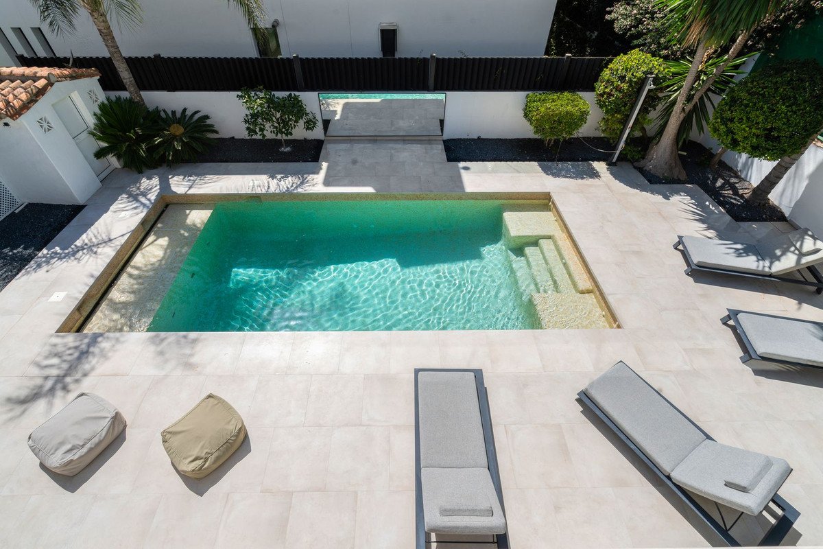 4 Bed Detached Villa in Marbesa
