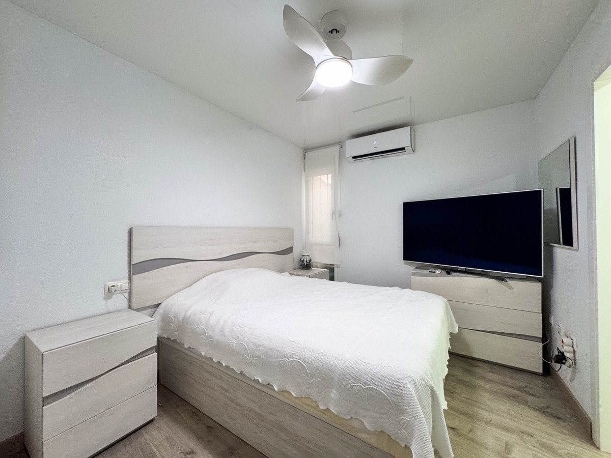 4 Bed Middle Floor Apartment in Torrevieja