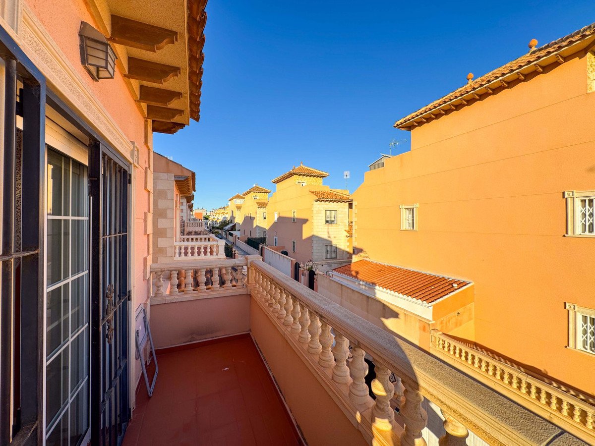 3 Bed Townhouse in Aguas Nuevas