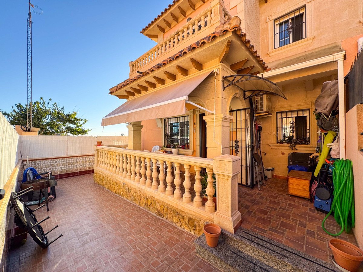 3 Bed Townhouse in Aguas Nuevas