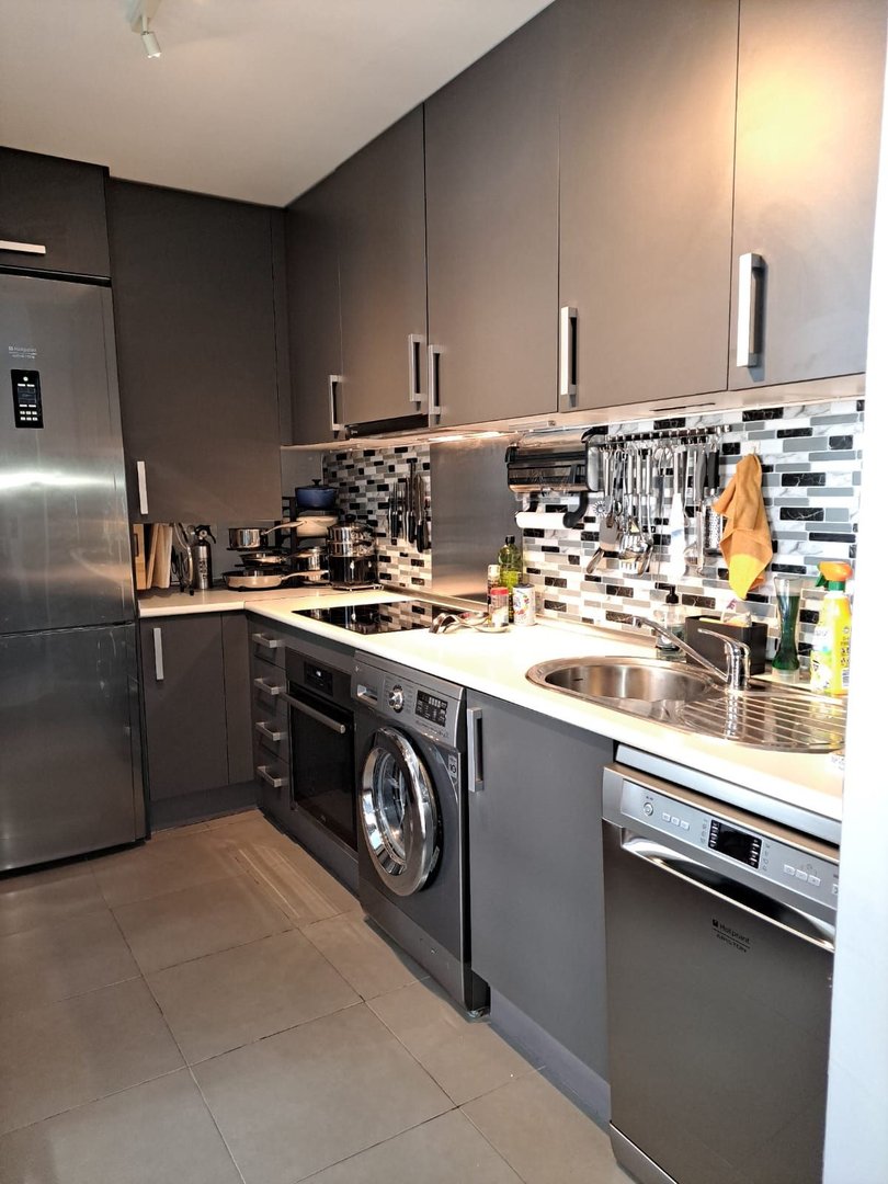 2 Bed Middle Floor Apartment in Estepona