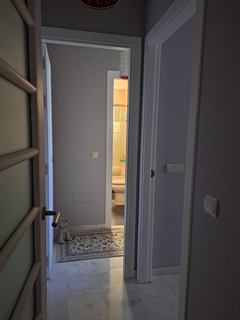 2 Bed Middle Floor Apartment in Estepona