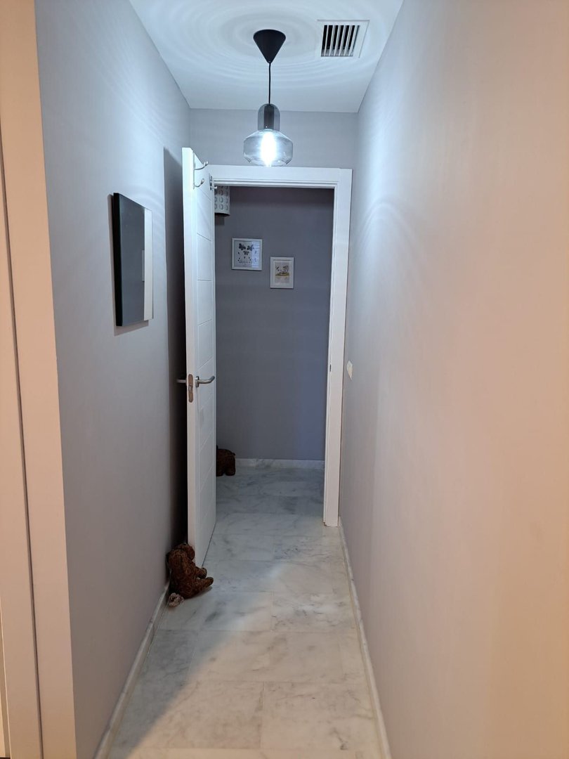2 Bed Middle Floor Apartment in Estepona