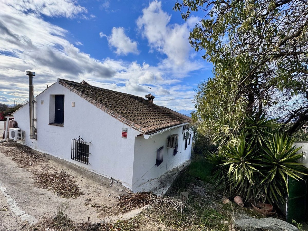 6 Bed Finca - Cortijo in Villanueva De La Concepcion