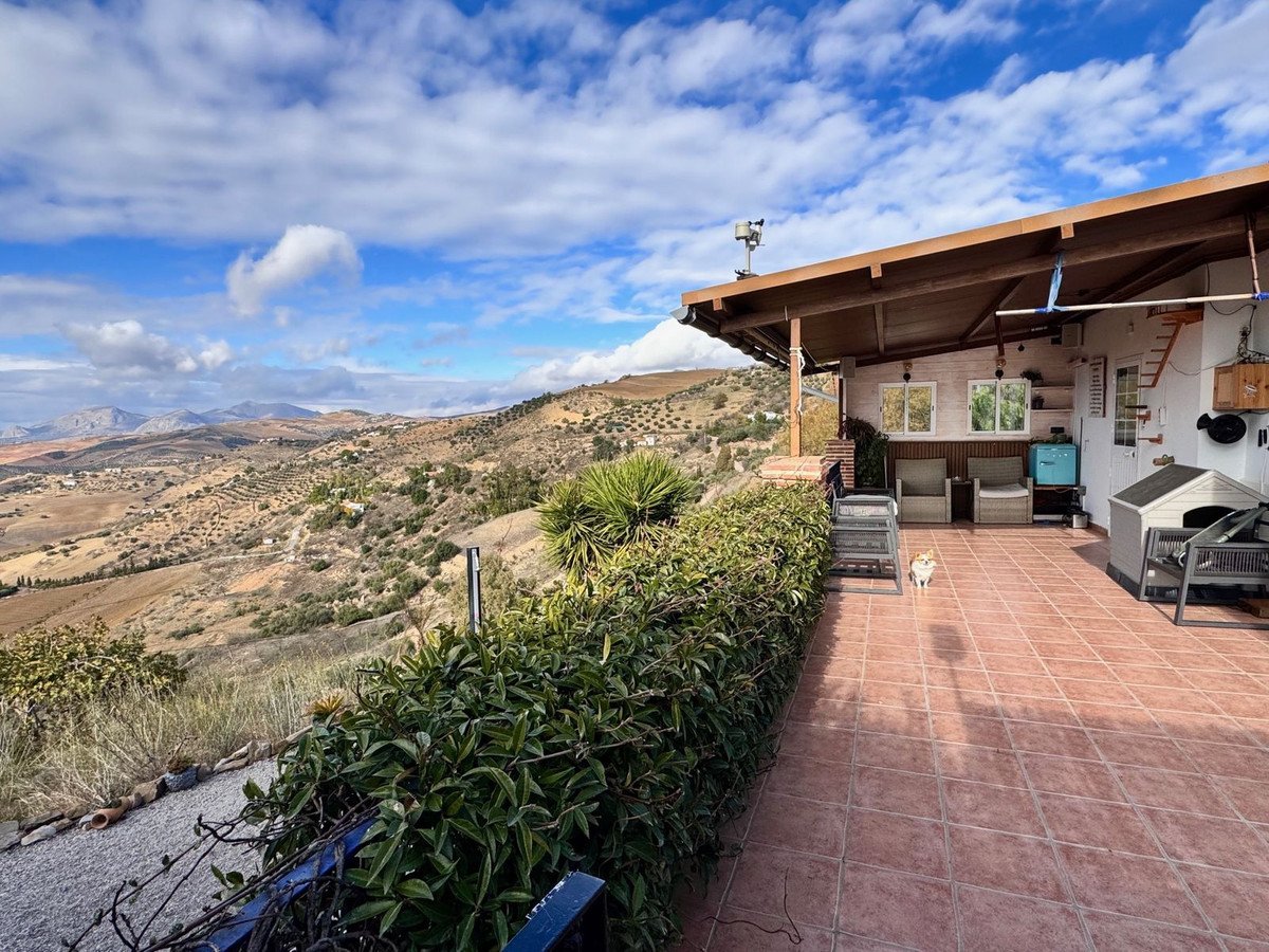 6 Bed Finca - Cortijo in Villanueva De La Concepcion