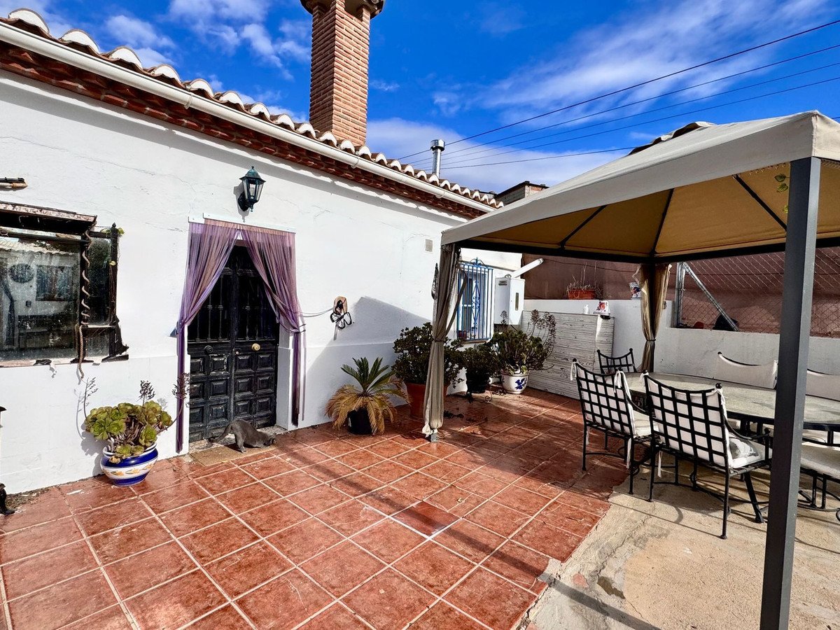 6 Bed Finca - Cortijo in Villanueva De La Concepcion