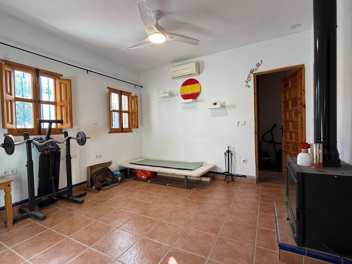 6 Bed Finca - Cortijo in Villanueva De La Concepcion