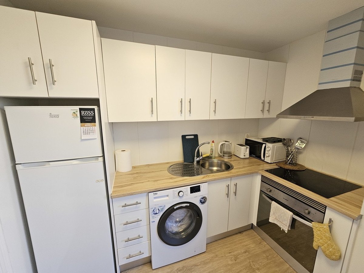 2 Bed Ground Floor Apartment in El Paraiso