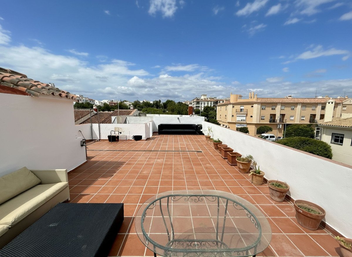 2 Bed Townhouse in San Pedro de Alcántara