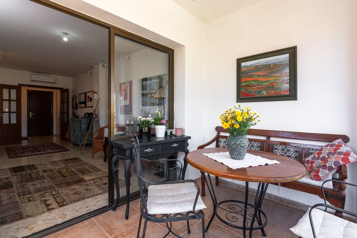 3 Bed Top Floor Apartment in Nerja