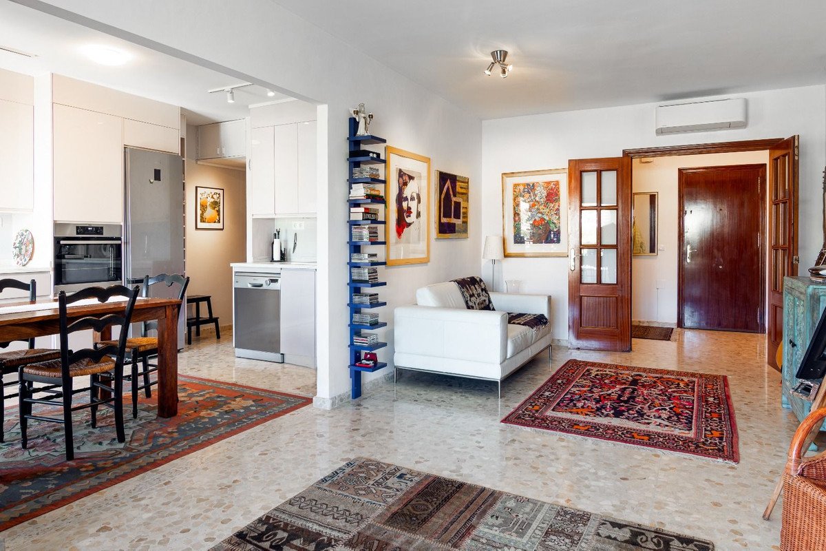 3 Bed Top Floor Apartment in Nerja