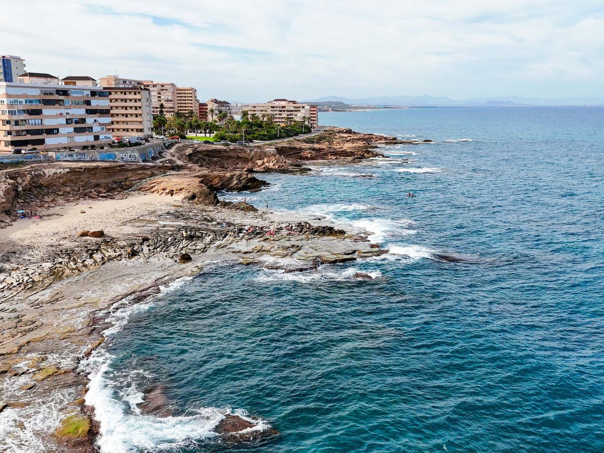 3 Bed Townhouse in Playa De La Mata