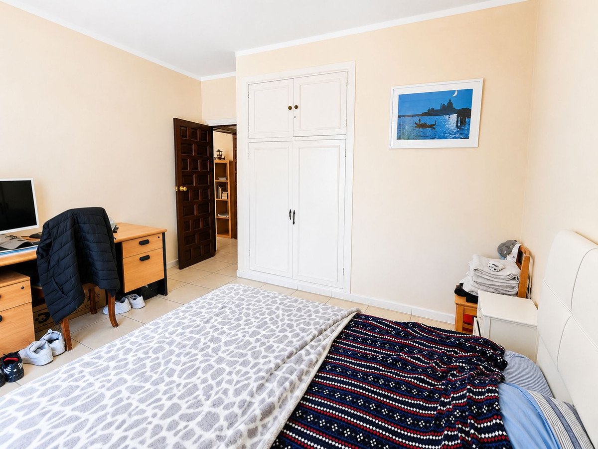 3 Bed Detached Villa in La Duquesa