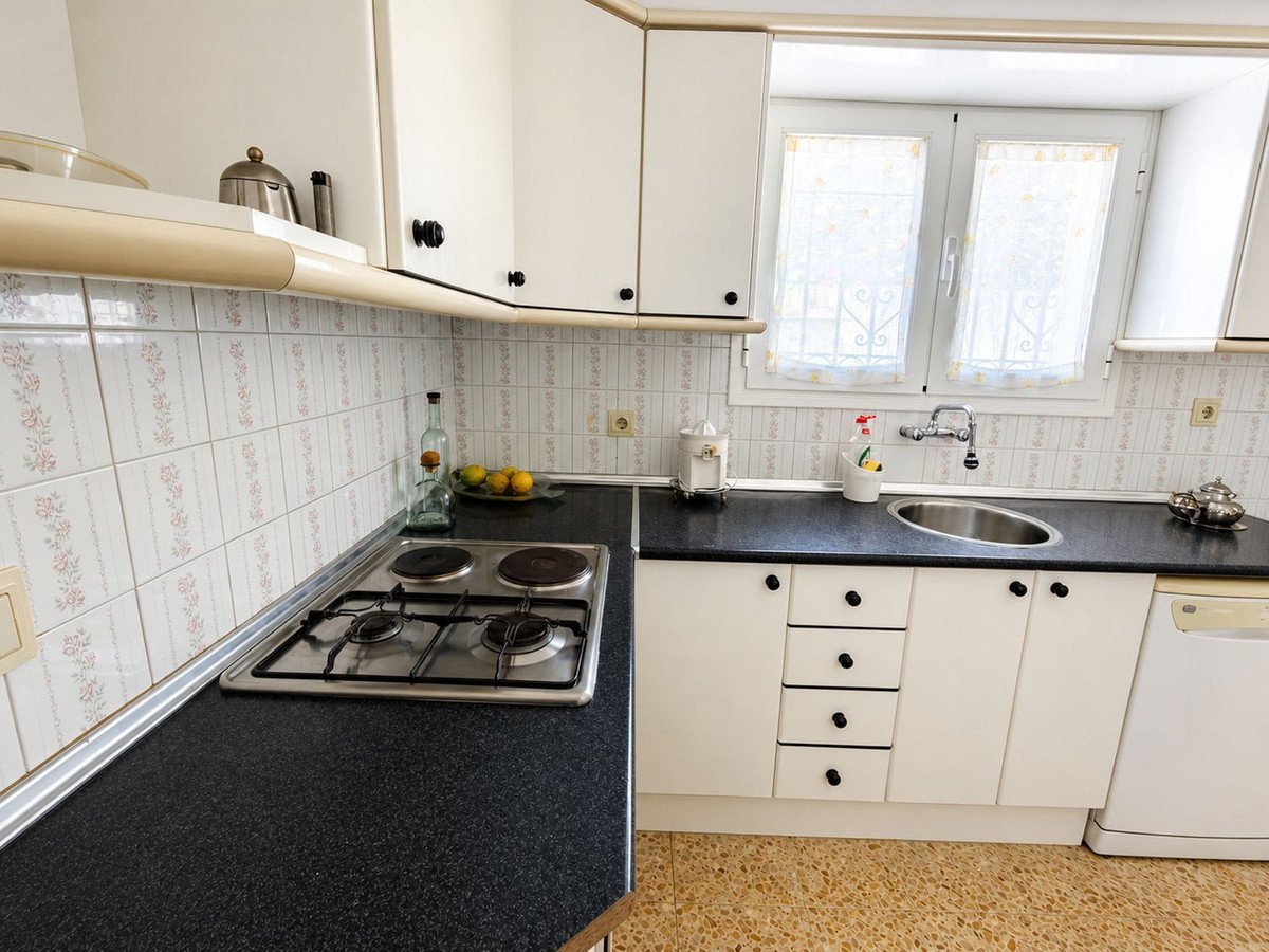 3 Bed Detached Villa in La Duquesa