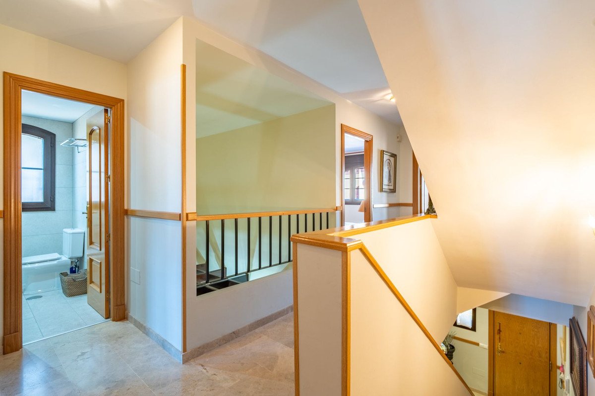 4 Bed Semi-Detached House in Churriana
