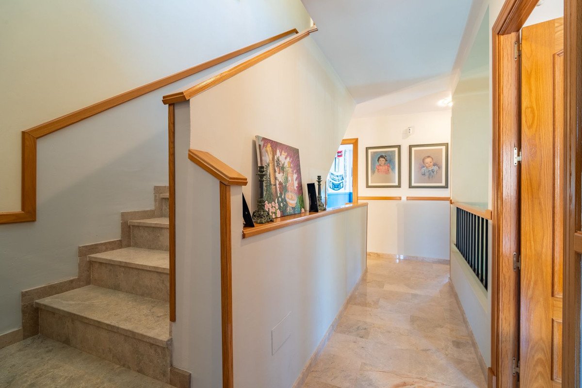 4 Bed Semi-Detached House in Churriana
