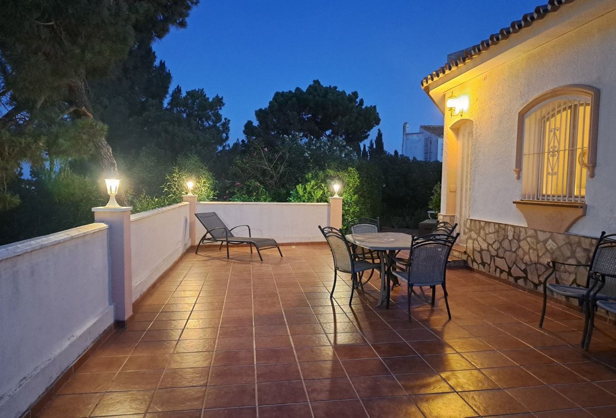 3 Bed Detached Villa in El Chaparral