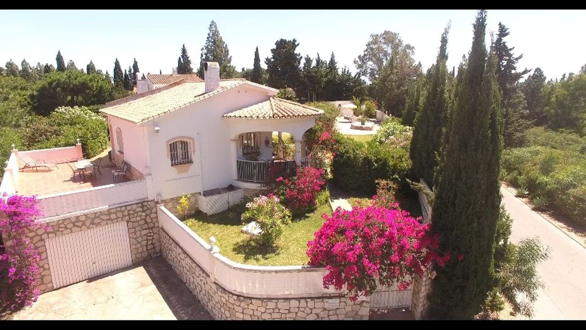 3 Bed Detached Villa in El Chaparral