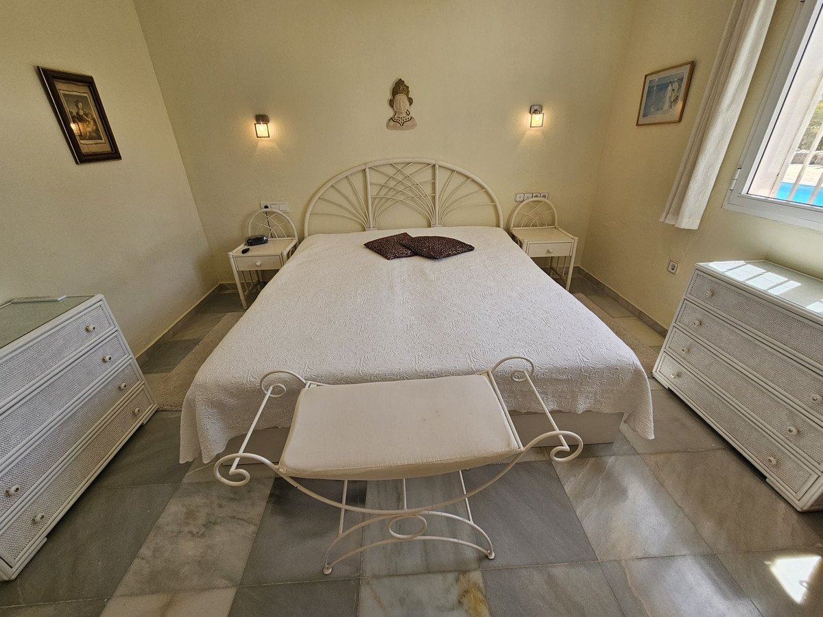 3 Bed Detached Villa in El Chaparral
