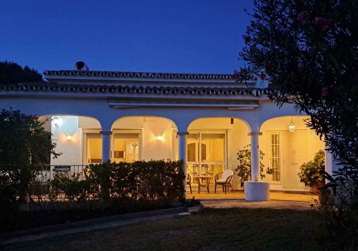 3 Bed Detached Villa in El Chaparral