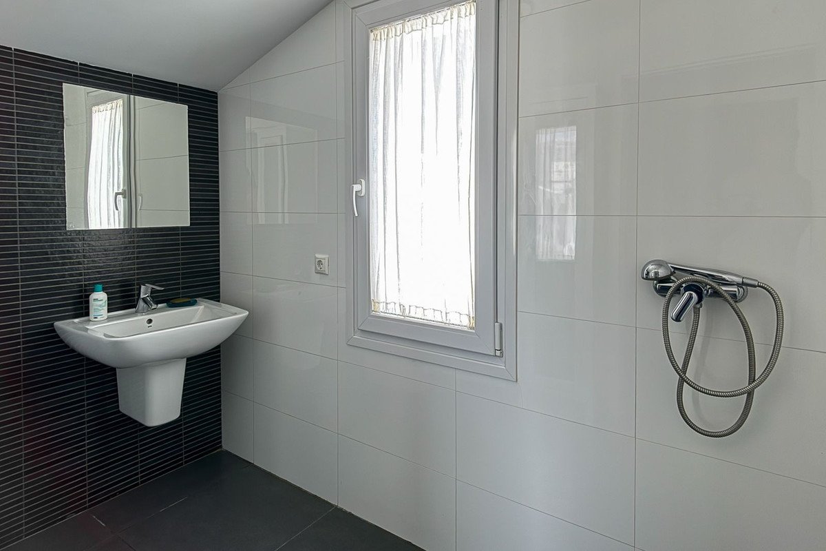 3 Bed Detached Villa in El Faro