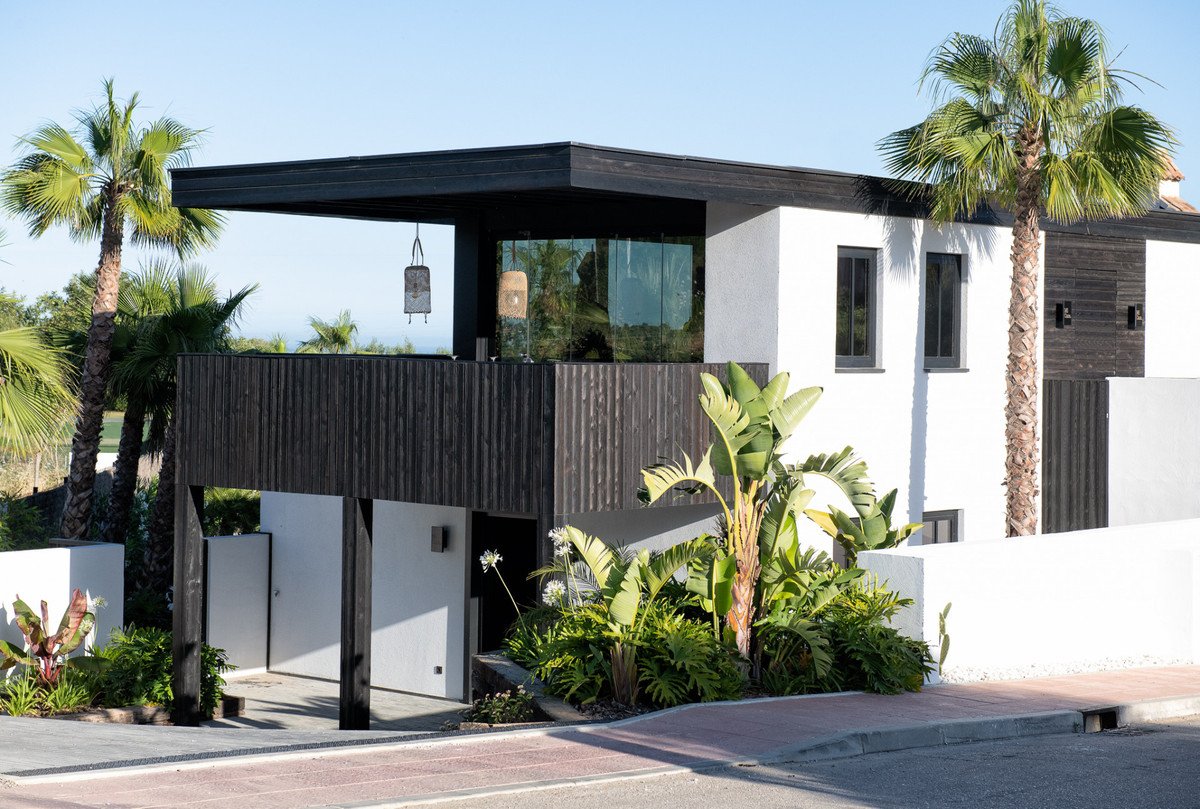 4 Bed Detached Villa in Valle Romano