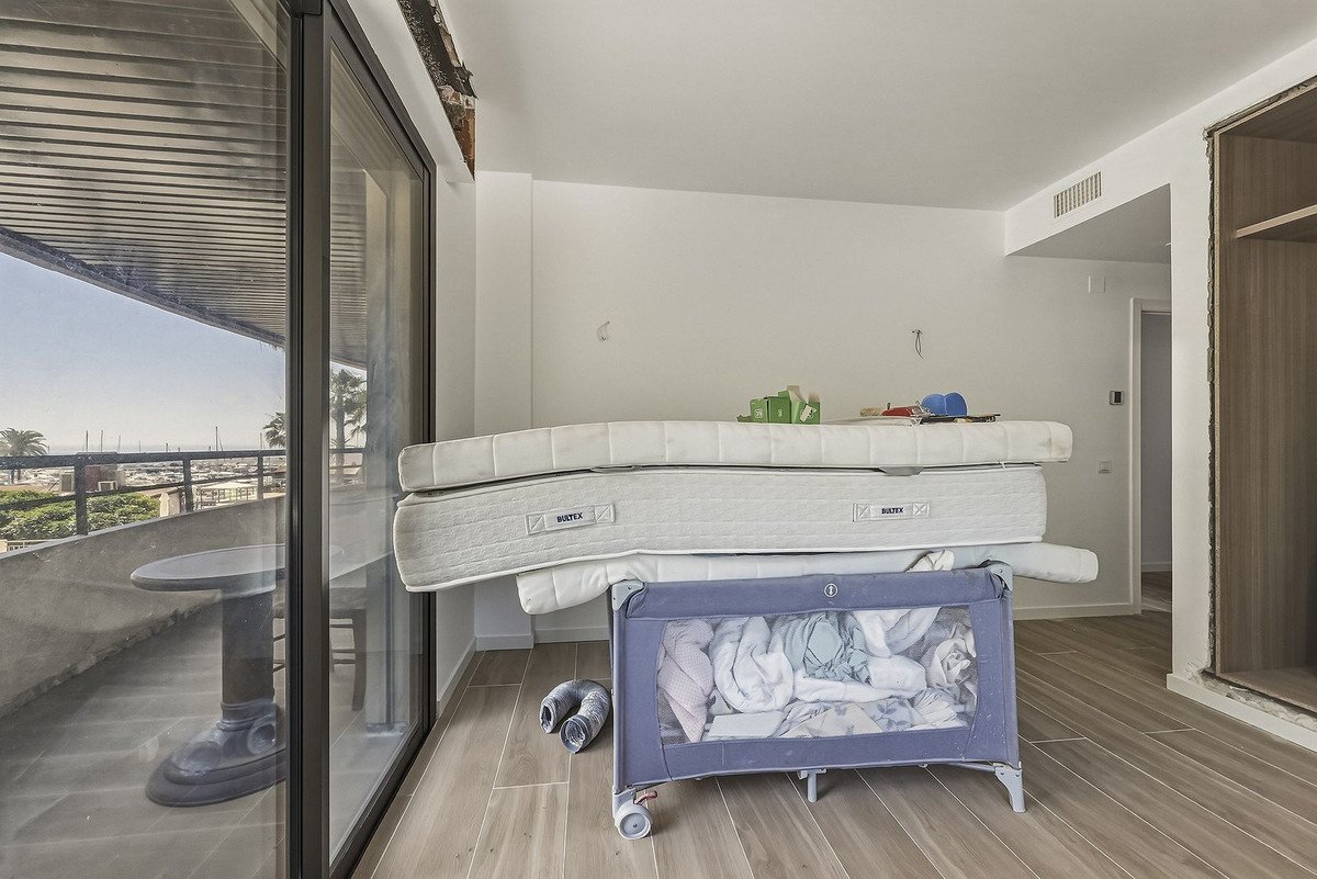 3 Bed Middle Floor Apartment in Marbella