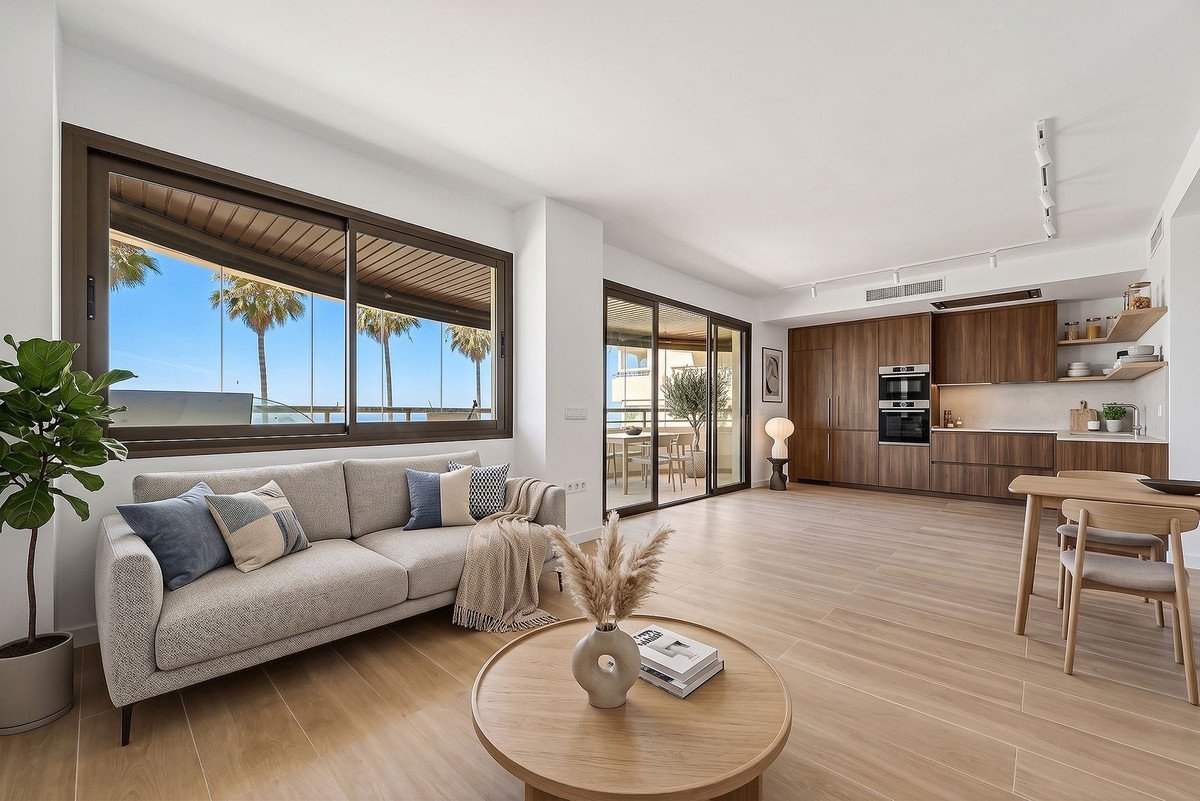 3 Bed Middle Floor Apartment in Marbella