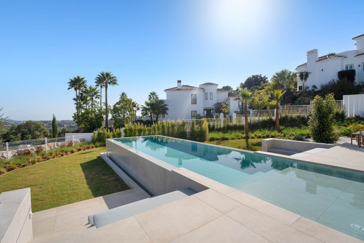 4 Bed Detached Villa in La Cala Golf