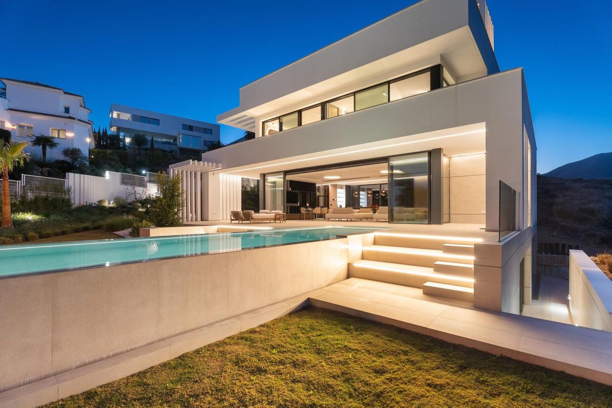 4 Bed Detached Villa in La Cala Golf