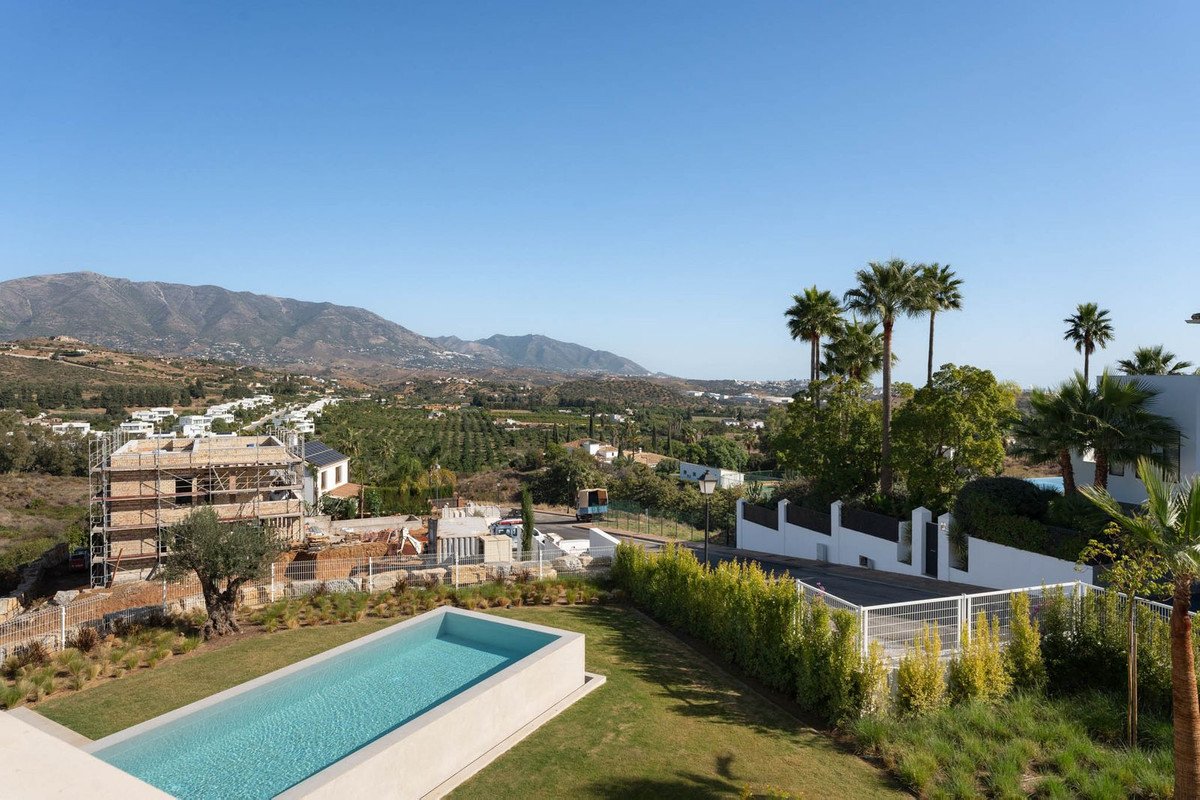 4 Bed Detached Villa in La Cala Golf