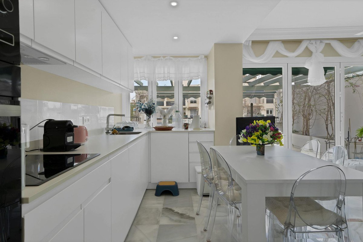 2 Bed Penthouse in Marbella