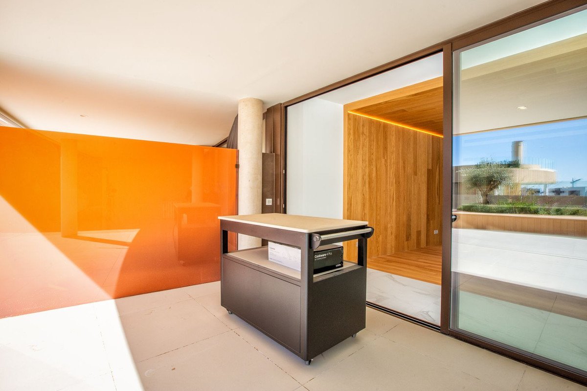 2 Bed Ground Floor Apartment in Fuengirola
