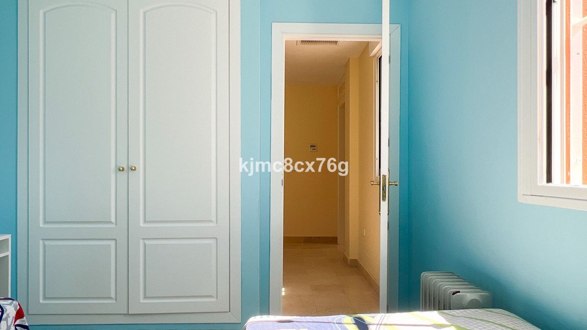 5 Bed Detached Villa in Calahonda