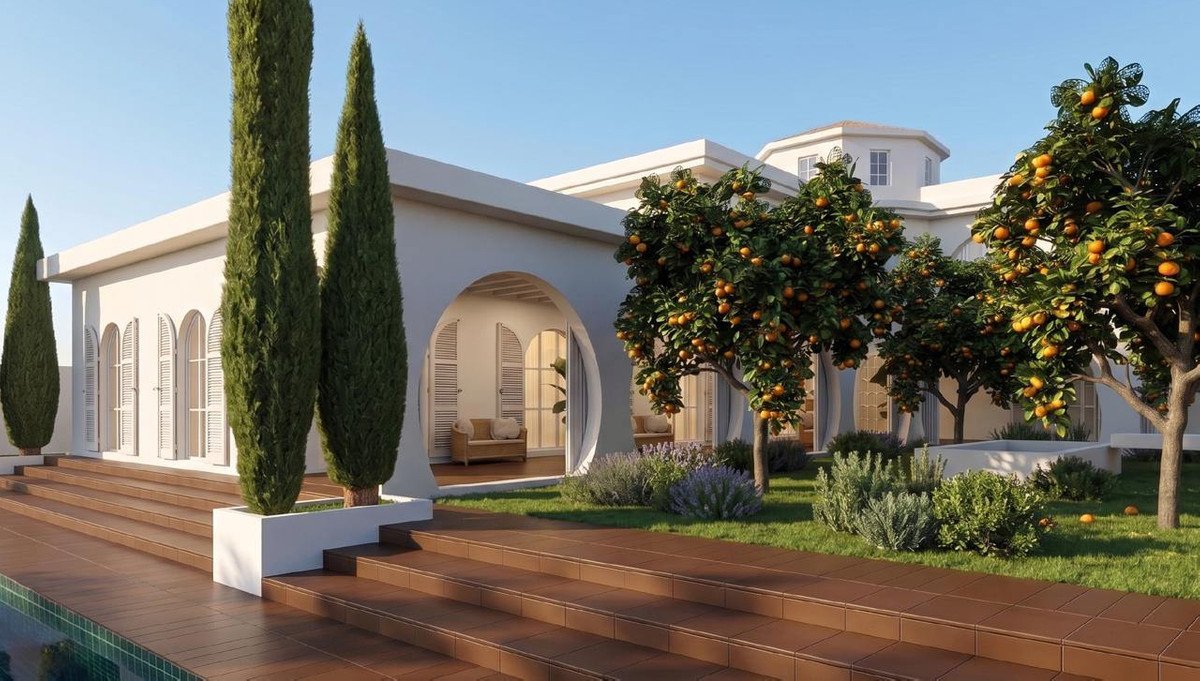 5 Bed Detached Villa in Marbella