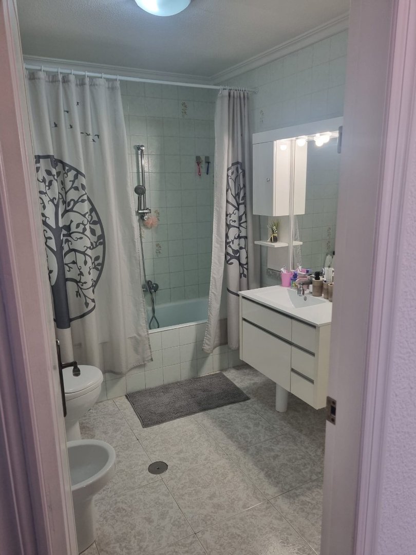 4 Bed Ground Floor Apartment in Pinoso