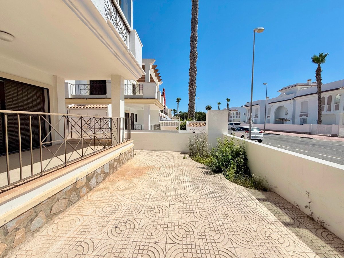 3 Bed Semi-Detached House in Ciudad Quesada